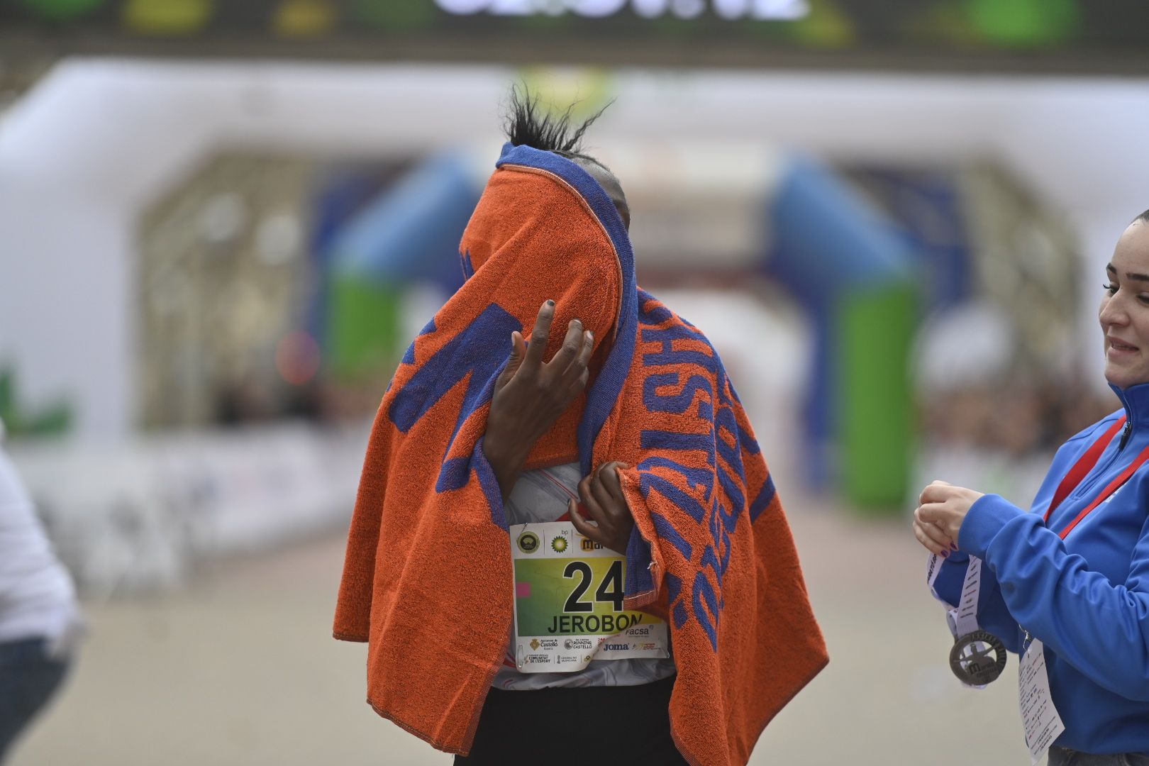 Búscate en las fotos: Las mejores imágenes del Marató bp y el 10K Facsa 2024 de Castelló