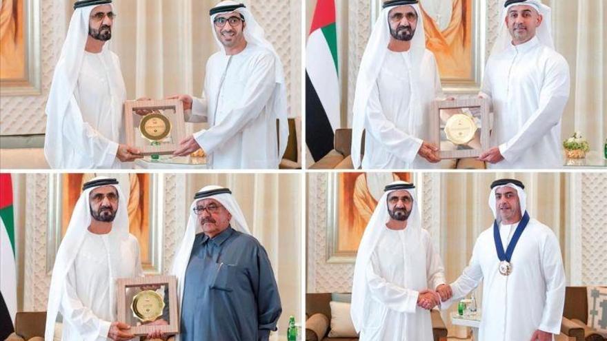 Los Emiratos Árabes Unidos otorgan solo a hombres sus premios de igualdad