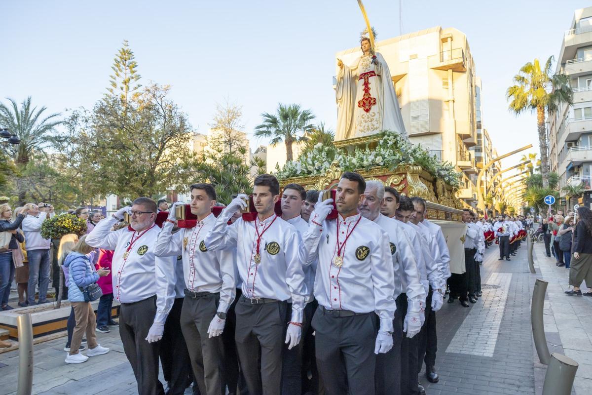 Procesión del Encuentro del Domingo de Resurrección en Torrevieja (2026) aquí en imágenes Procesión del Encuentro del Domingo de Resurrección en Torrevieja (2026) aquí en imágenes