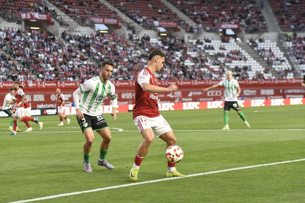 Las mejores imágenes del partido entre el Real Murcia y el Antequera