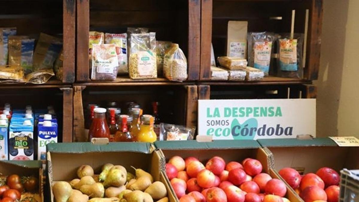 Productos que ofrece La Despensa, un comercio de proximidad en Córdoba.