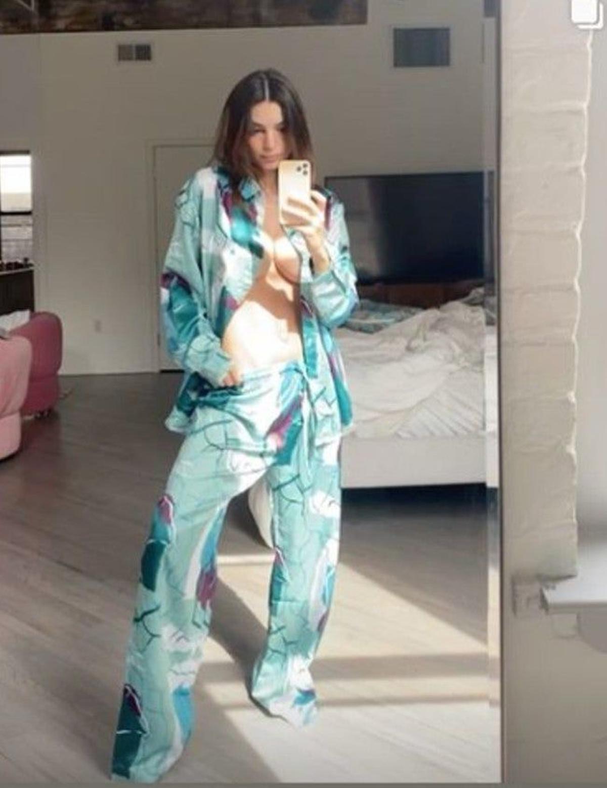 Once días después de dar a luz, Emily Ratajkowski presume de vientre plano: ¿cómo lo ha conseguido?