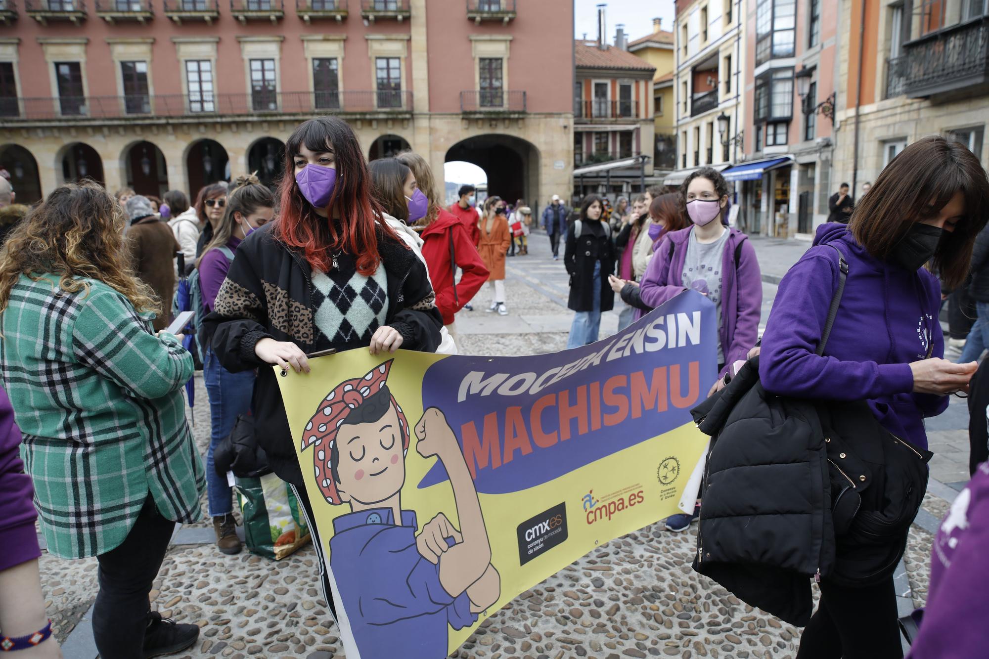 EN IMÁGENES: Así se vivió el Día de la Mujer (8M) en Gijón