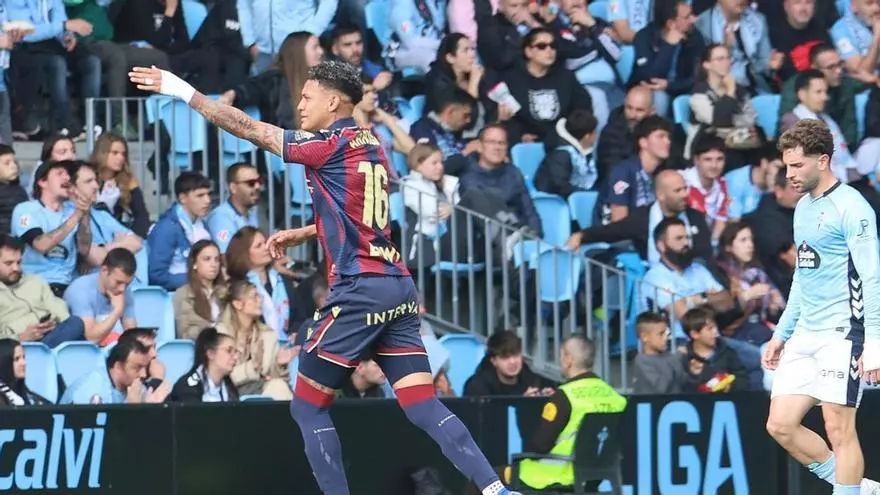 ¡El 'bombazo' de Arriaga que volvió a colocar el empate en el marcador!