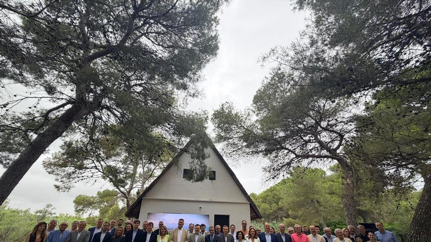 La Generalitat e Iberdrola eliminarán 5,5 km de líneas aéreas y construirán 7 km de carril bici en el entorno de l'Albufera
