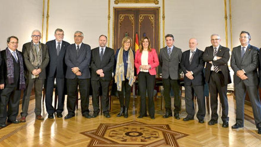 Susana Díaz, con los rectores de las universidades andaluzas.