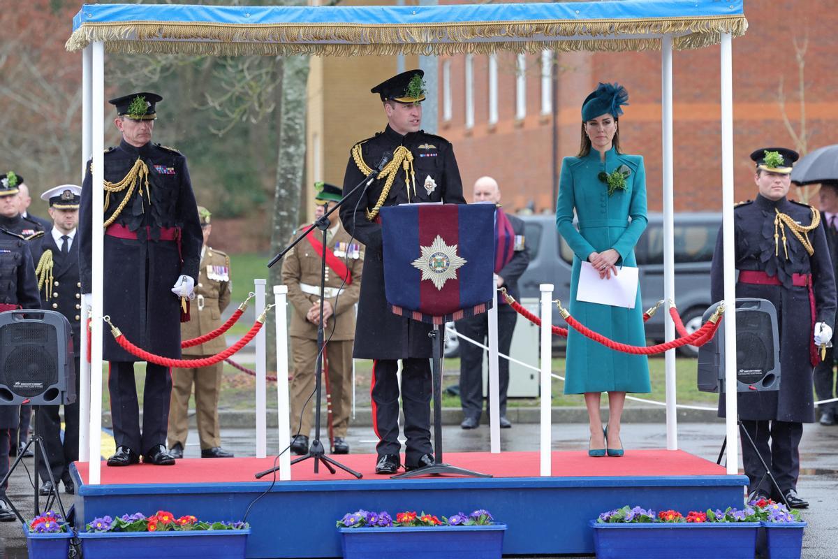 El Príncipe Guillermo y Catalina, Principes de Gales, asisten al Desfile del Día de San Patricio