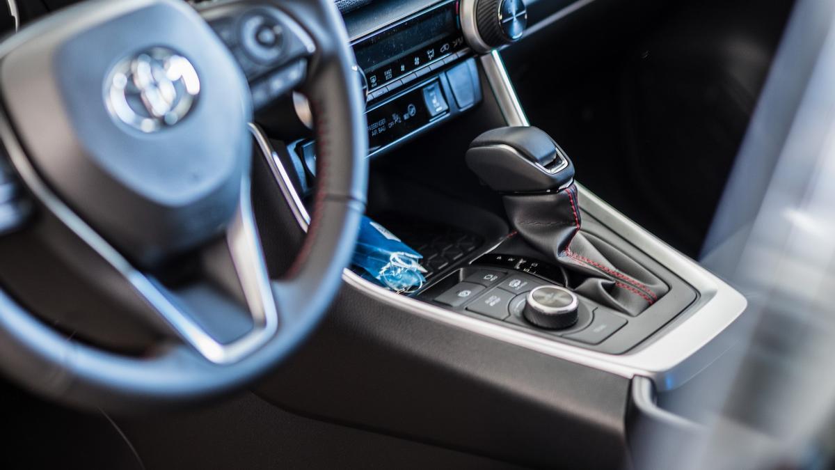 Interior de un Toyota.