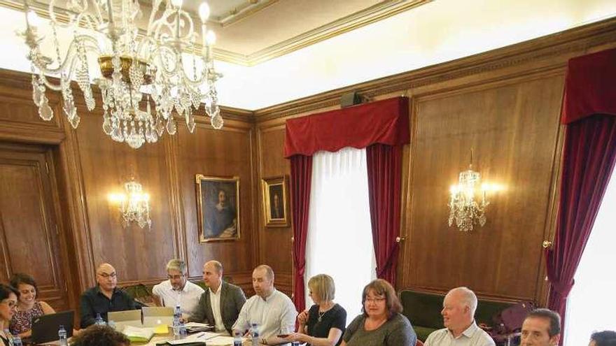 Participantes, ayer, en el encuentro europeo celebrado en el Ayuntamiento de Avilés.