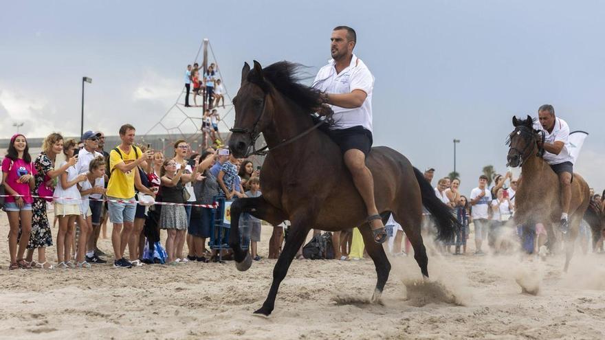Arrancan las Corregudes de Joies marcadas por el eclipse y con récord de participación