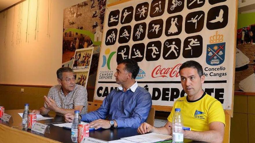 Camilo Nores, Francisco Soliño e Iván García en la presentación del evento.