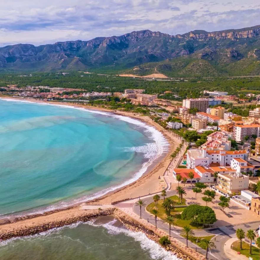 El pueblo de la Costa Daurada perfecto para una escapada en agosto