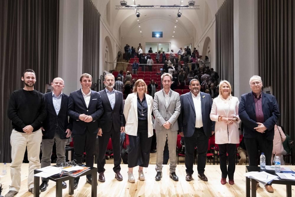 El debat electoral de Figueres en imatges