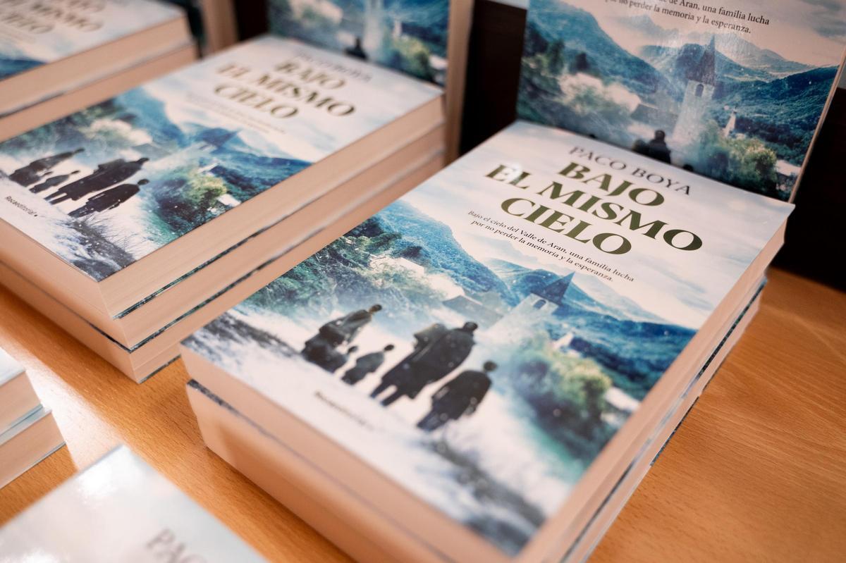 Galería | Así ha sido la presentación de 'Bajo el mismo cielo' de Paco Boya