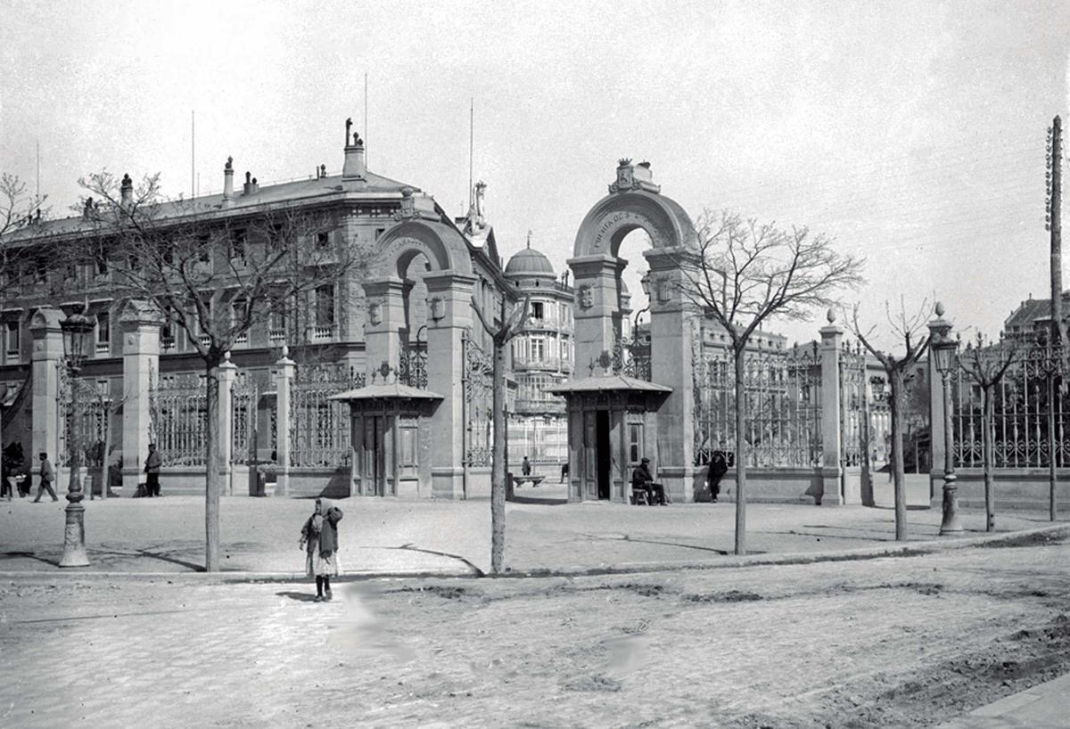 Foto de la antigua Puerta de Santa Engracia en Zaragoza