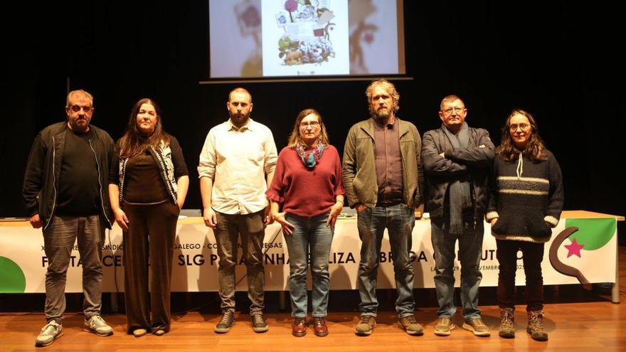 Integrantes de la nueva ejecutiva del Sindicato Labrego. |  Bernabé/Ángel Abeledo