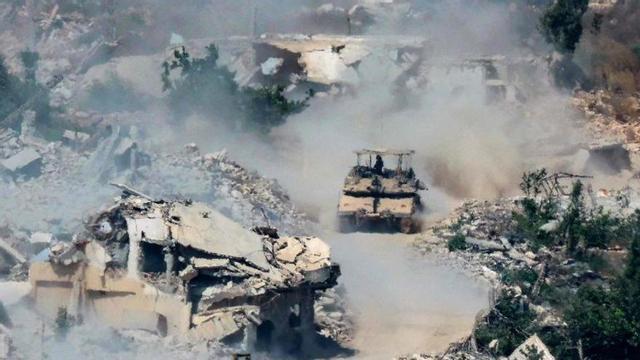 Un tanc israelià a la zona ocupada del sud del Líban. | JACK GUEZ / AFP