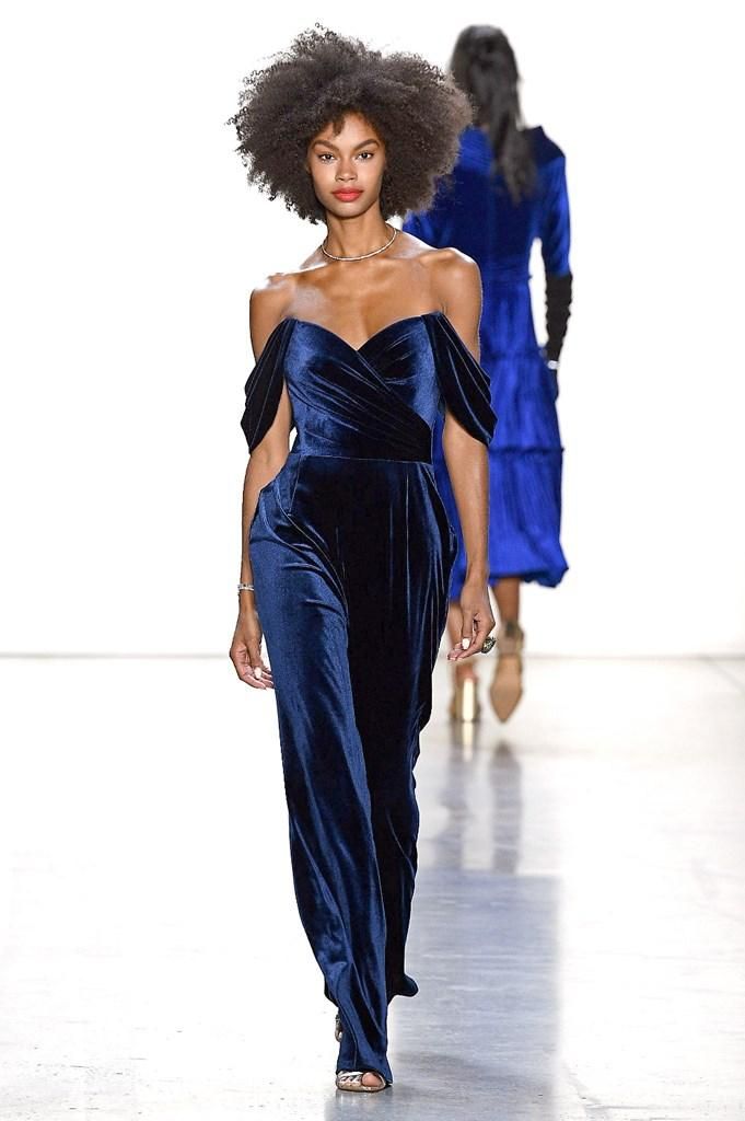 Tadashi Shoji
