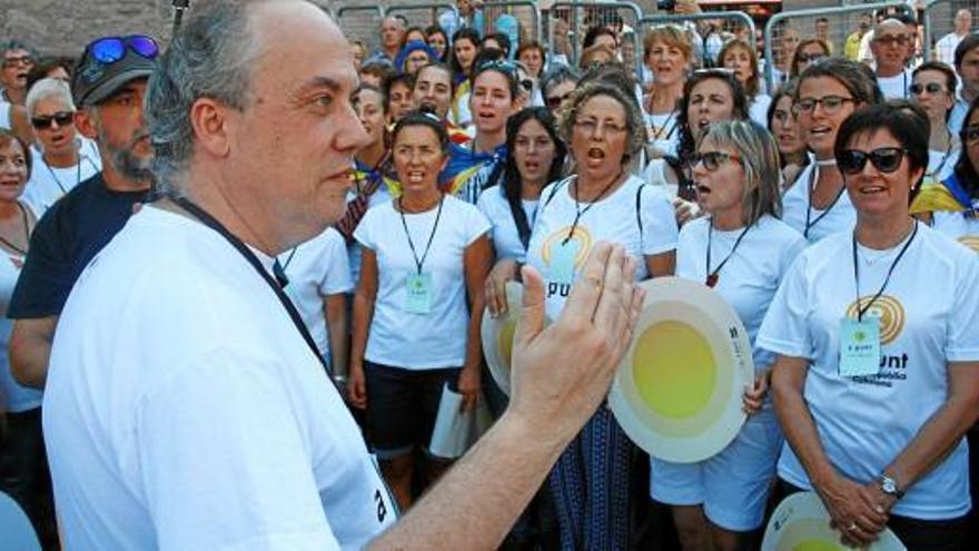 Un centenar de cantaires berguedansfan sentir l&#039;himne més coral