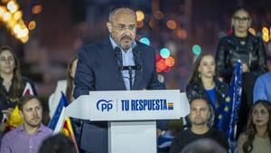 El candidato a la presidencia de la Generalitat, Alejandro Fernández, participa en el acto de inicio de campaña de las elecciones europeas