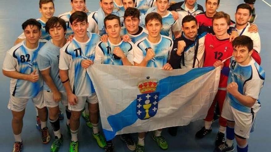 Galicia mete tres equipos en semifinales