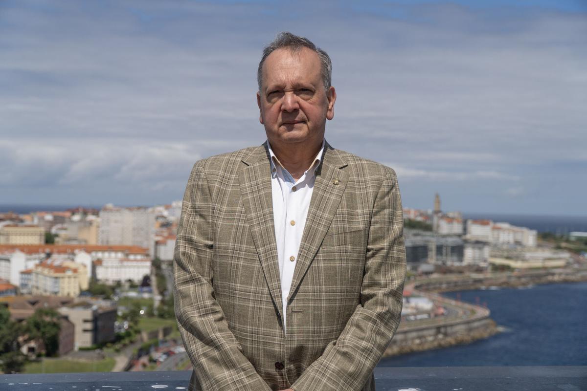 Roberto Pereira,  jefe de Salvamento Marítimo de A Coruña.