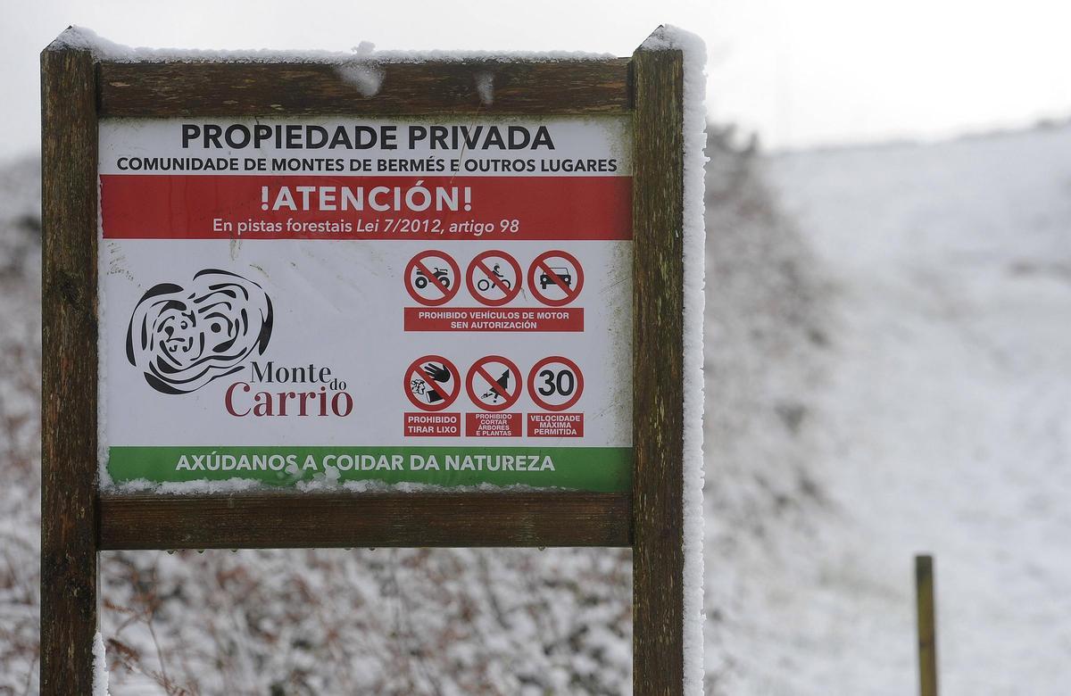 Nieva en las cúspides de Galicia
