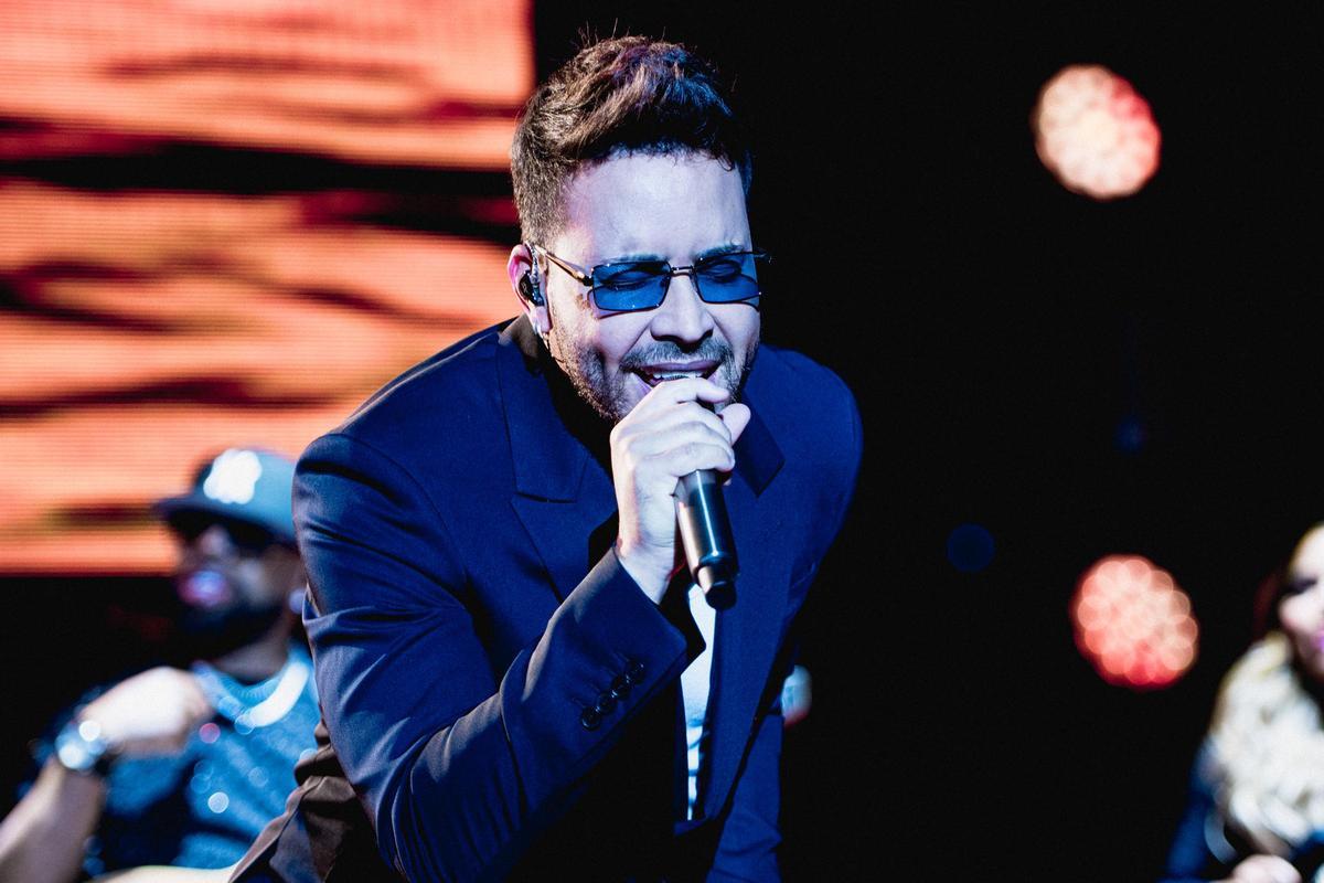 Todas las imágenes del concierto de Romeo Santos y Prince Royce en Icónica Santalucía Sevilla Fest