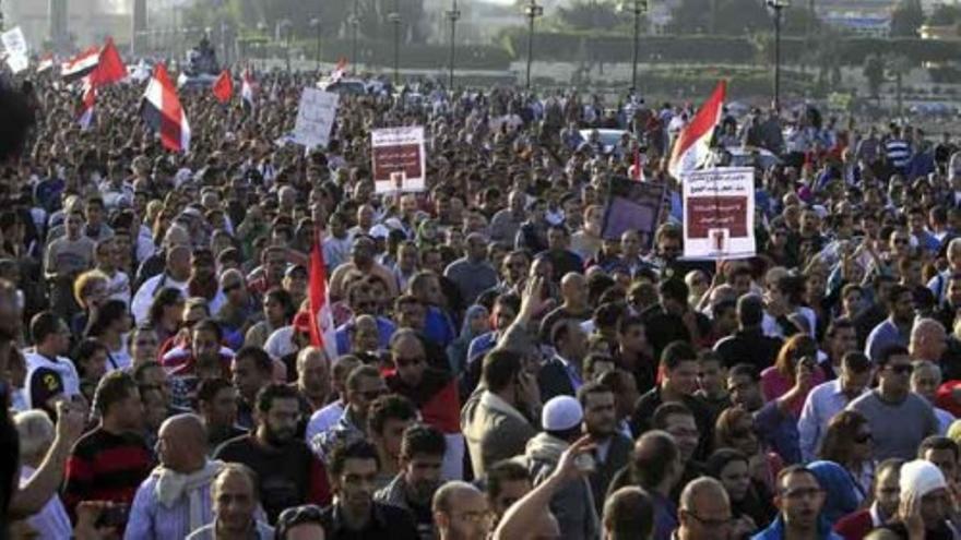 Los egipcios vuelven a tomar la Plaza Tahrir