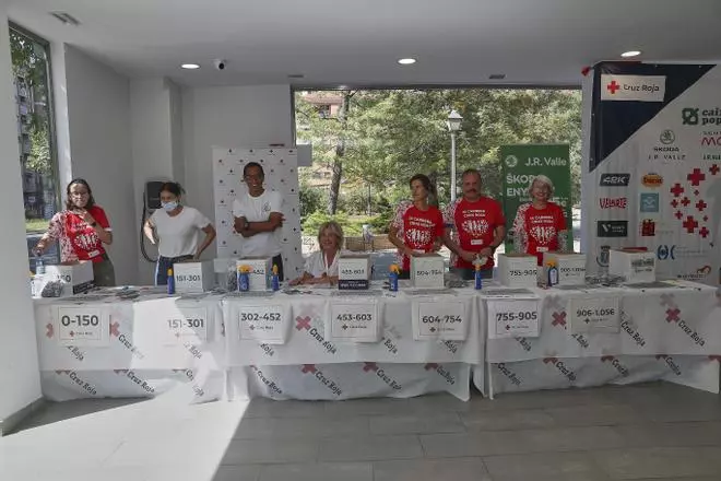 Abre la Feria del Corredor de la 9ª Carrera Cruz Roja