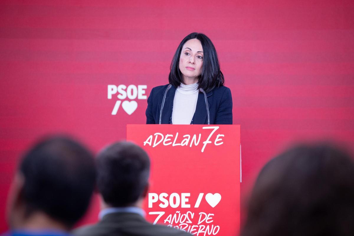 Archivo - La secretaria de Organización del PSOE, Rebeca Torró, en una comparecencia en la sede del PSOE en Ferraz.