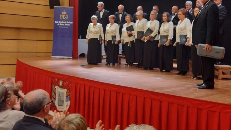 Reconocimiento a la Coral Polifónica de Betanzos