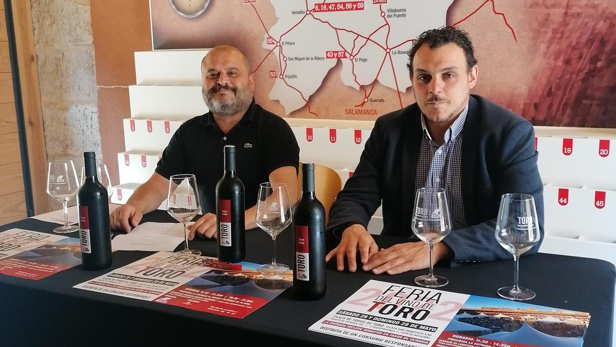 Felipe Nalda (izquierda) y Tomás del Bien presentan la Feria del Vino de Toro