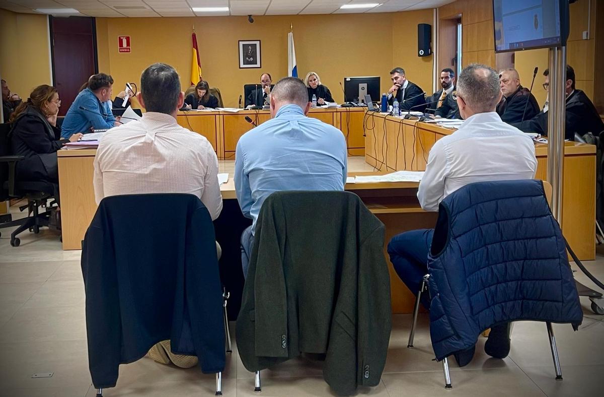 Agentes de la UDEF que investigaron los flujos de dinero de las cuentas de Daswani y Pomares.