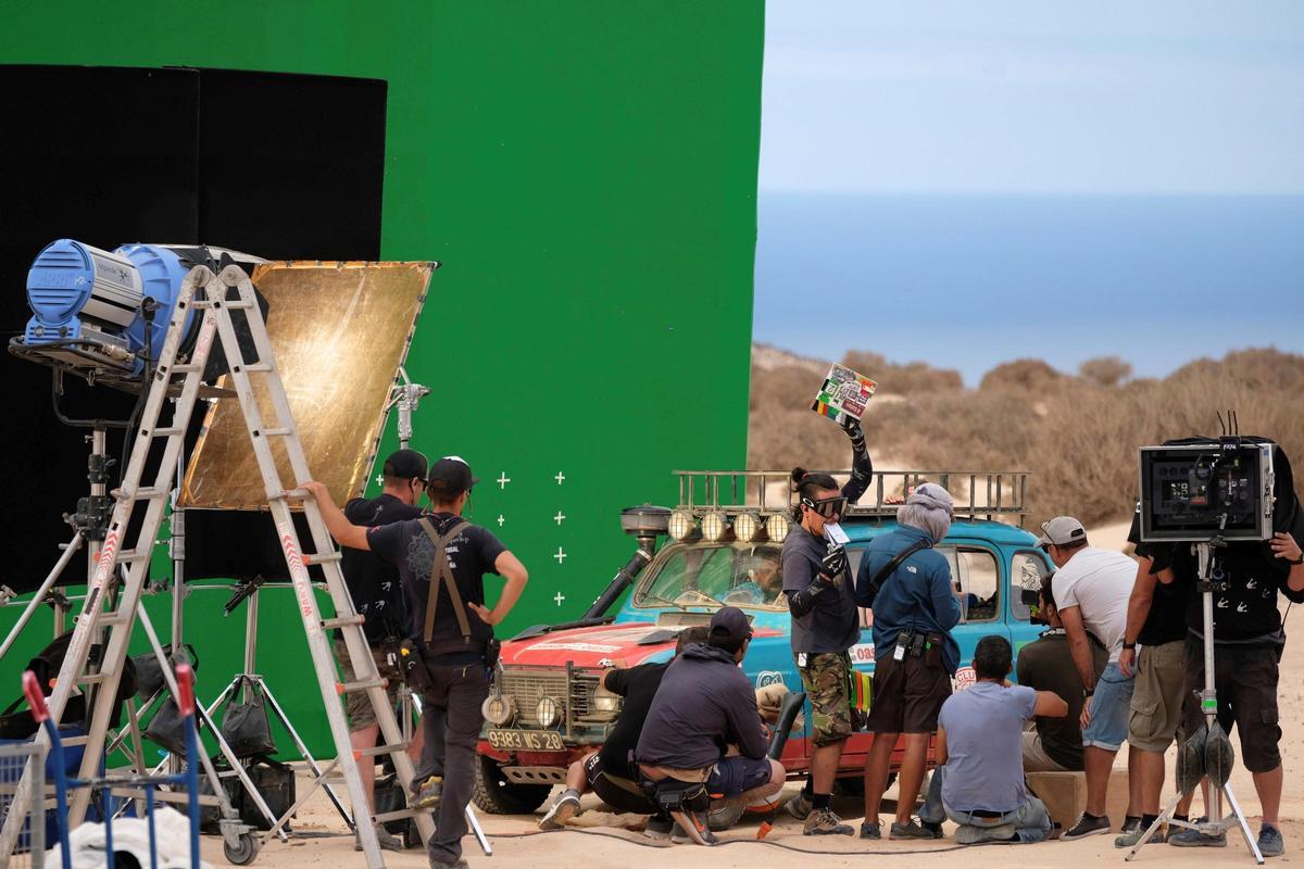 Un momento del rodaje de la película '4 latas' en Fuerteventura.