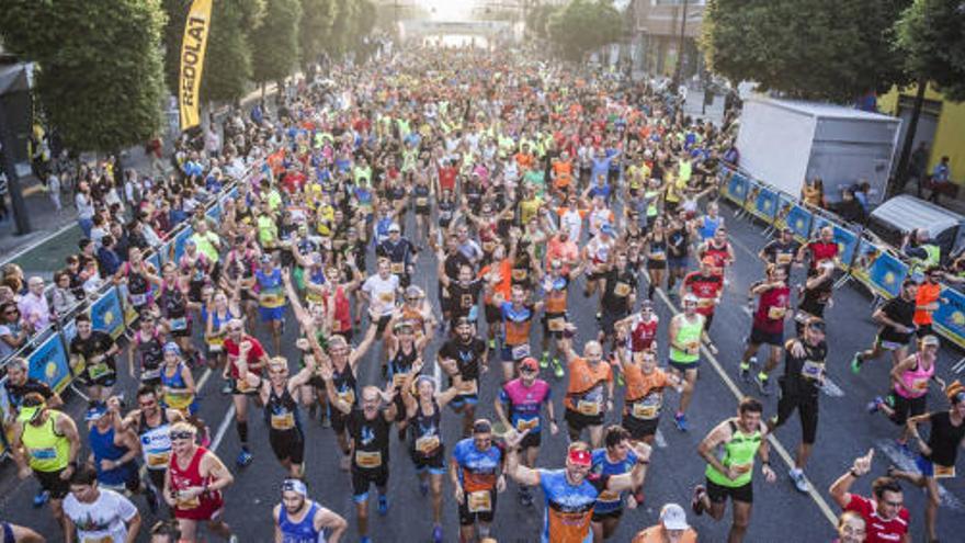 En tren al Medio Maratón y al Maratón de Valencia