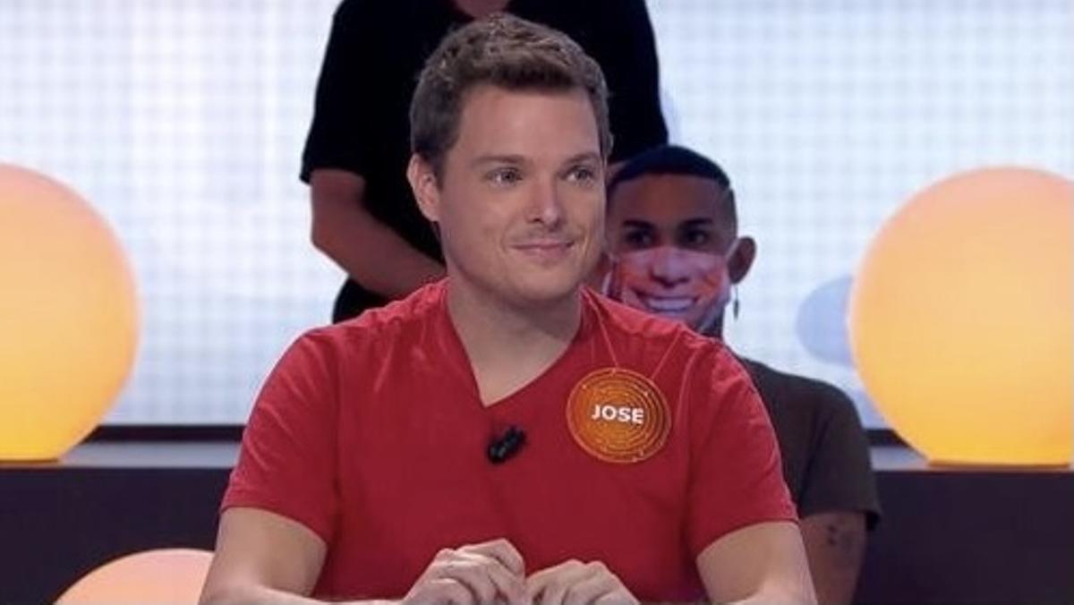 Un concursant de ‘Pasapalabra’ denuncia els atacs que va rebre a les xarxes: «Tenien necessitat d’insultar-me» Un concursant de ‘Pasapalabra’ denuncia els atacs que va rebre a les xarxes: «Tenien necessitat d’insultar-me»