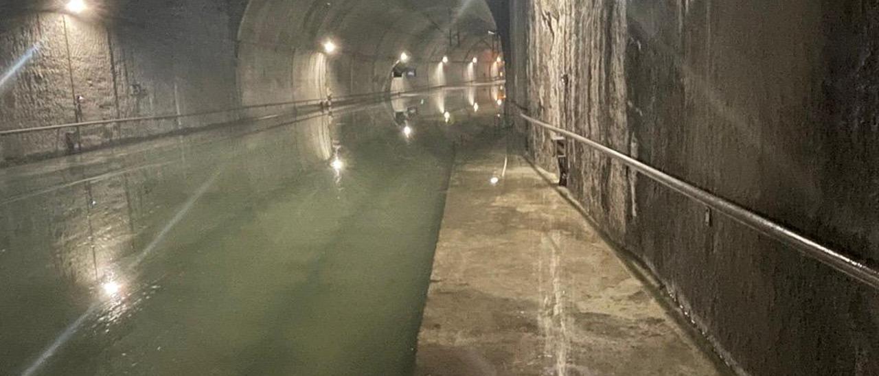 El incendio afectó a las cinco bombas que evacuan el agua del túnel del AVE  - Levante-EMV
