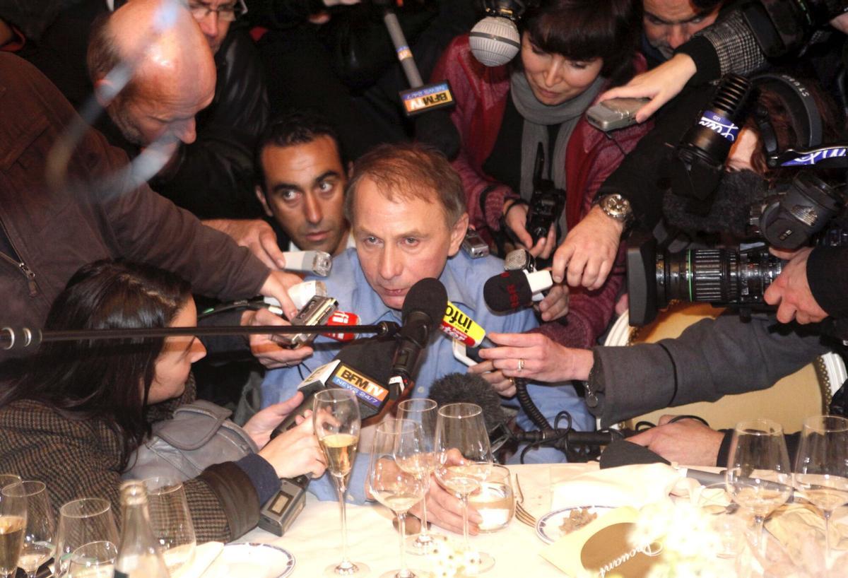 El escrtor francés Michel Houellebecq, tras ganar el Goncourt en 2010