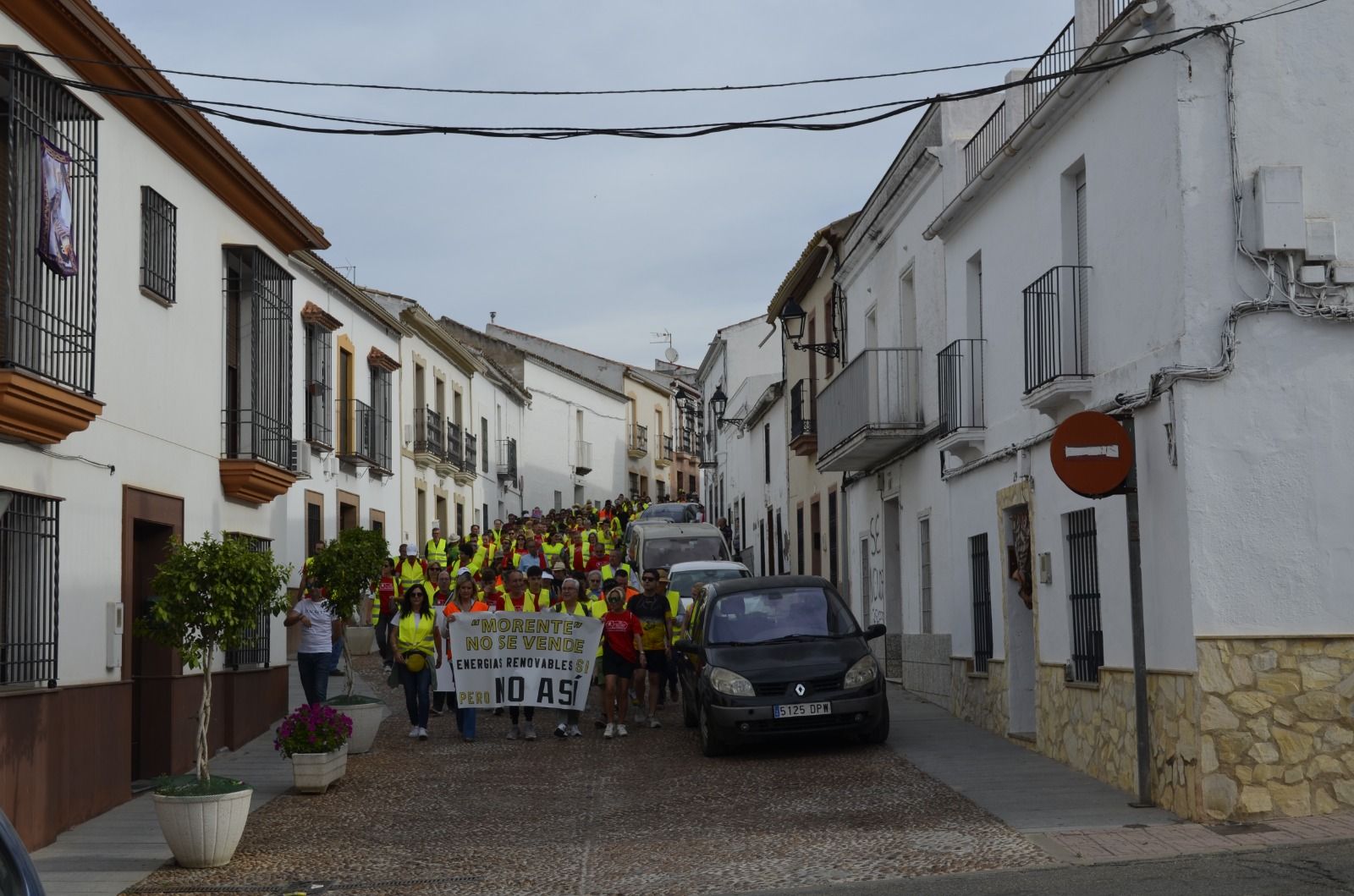 Marcha de protesta contra la megaplanta solar del Alto Guadalquivir