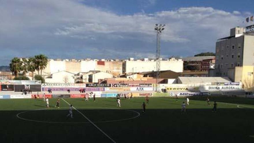 Sigue la racha del Eldense en Xàtiva