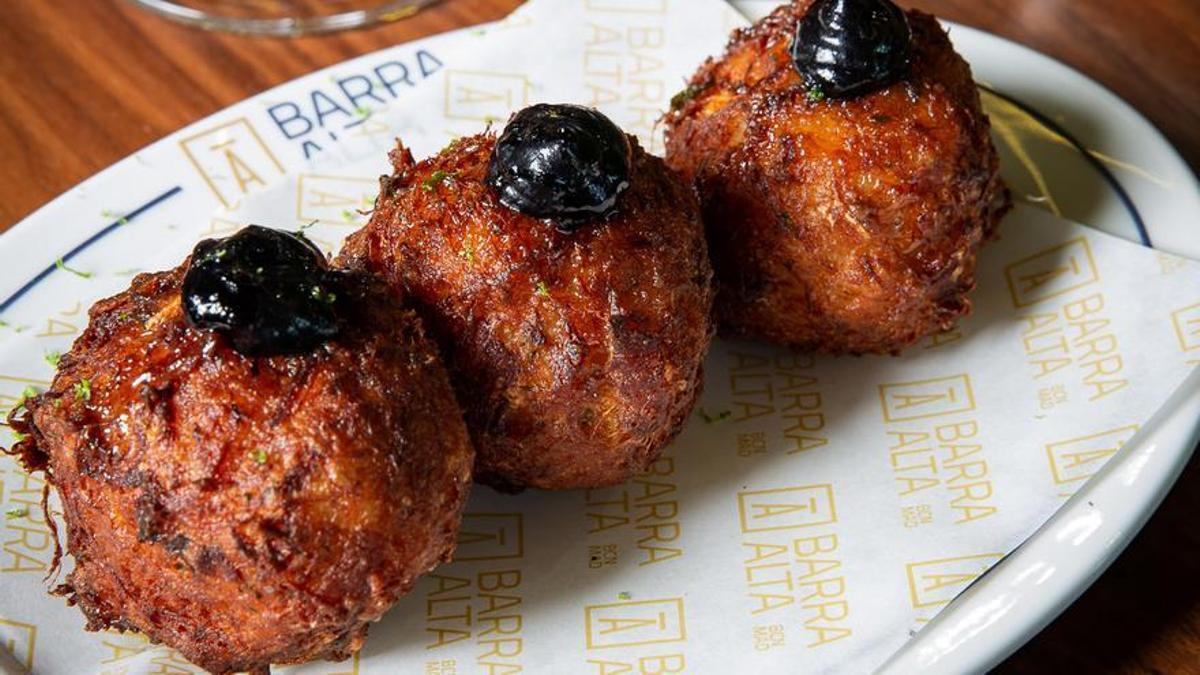 Croquetas de carne rustida.