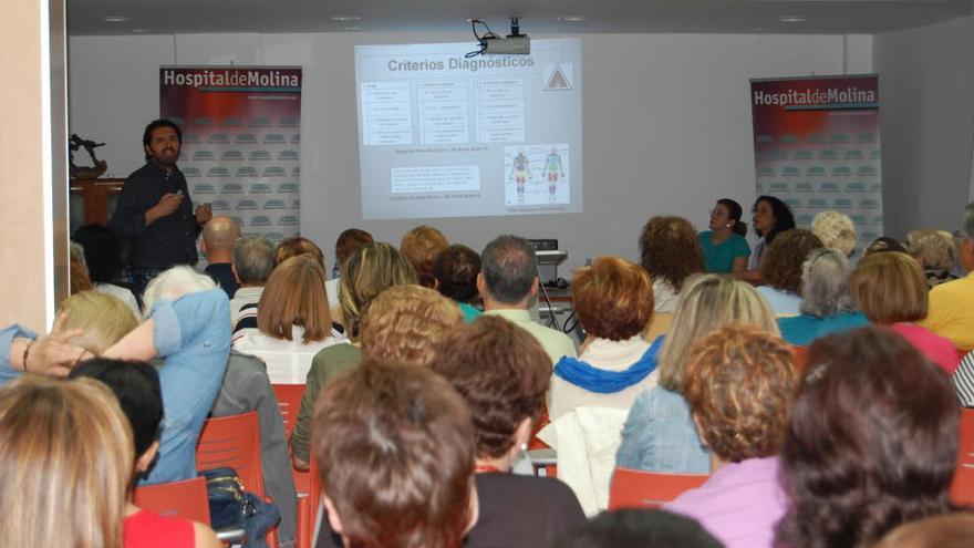 Jornadas sobre Fibromialgia celebradas el pasado mes de mayo con motivo de la Semana del Hospital de Molina.