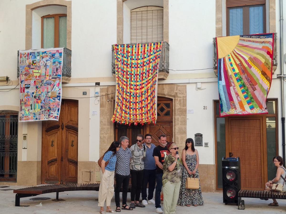 Las imágenes de "Art al Vent": un vendaval de arte en las calles de Gata de Gorgos Las imágenes de "Art al Vent": un vendaval de arte en las calles de Gata de Gorgos