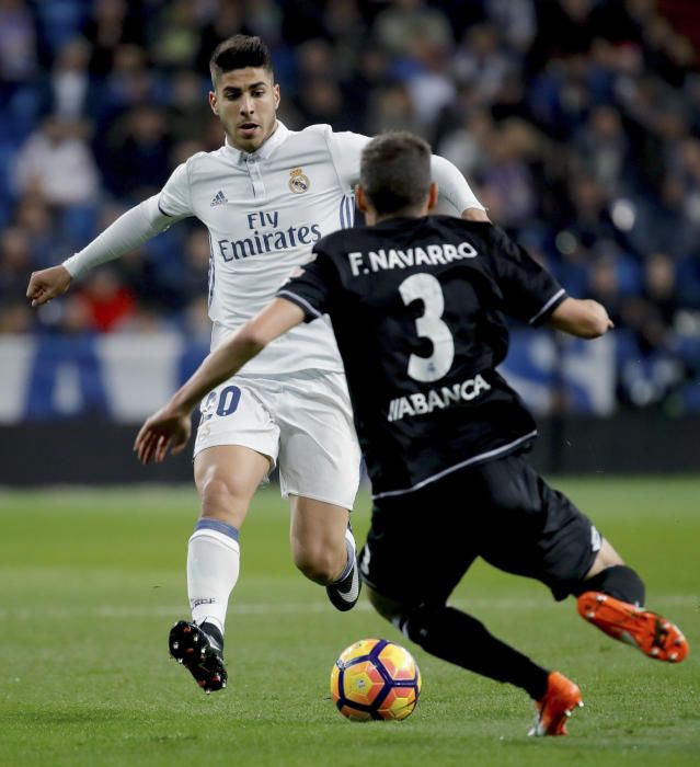 El Dépor cae ante el Real Madrid en el descuento