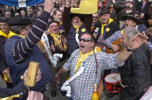 Por San Blas, que nos quiten lo bailao