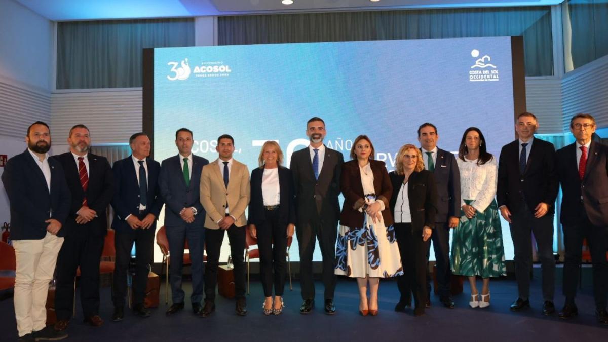 El consejero andaluz Ramón Fernández-Pacheco, ayer, en un acto conmemorativo de Acosol en Marbella.