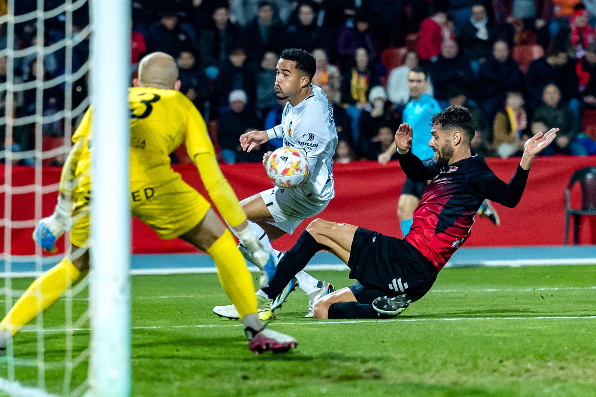 La Nucía pierde 0-3 contra el Valencia