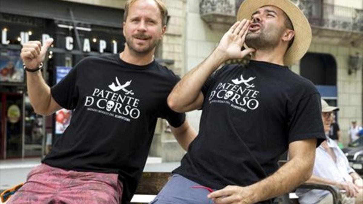 Alberto López (izquierda) y Alfonso Sänchez, ayer en La Rambla.