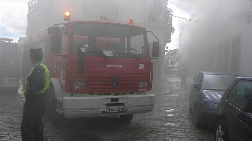 El Pleno de Belalcázar reclama la apertura 24 horas del parque de bomberos de Hinojosa